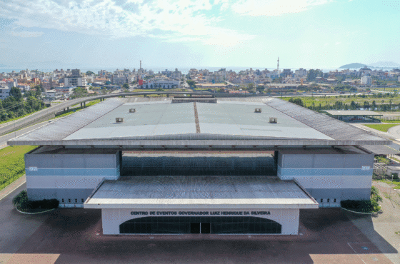 Centro de Eventos Luiz Henrique da Silveira